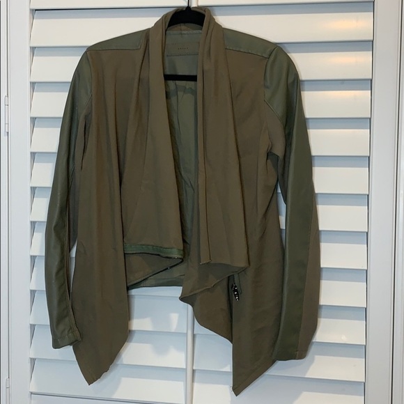 Blank NYC mixed media jacket S - Picture 2 of 11